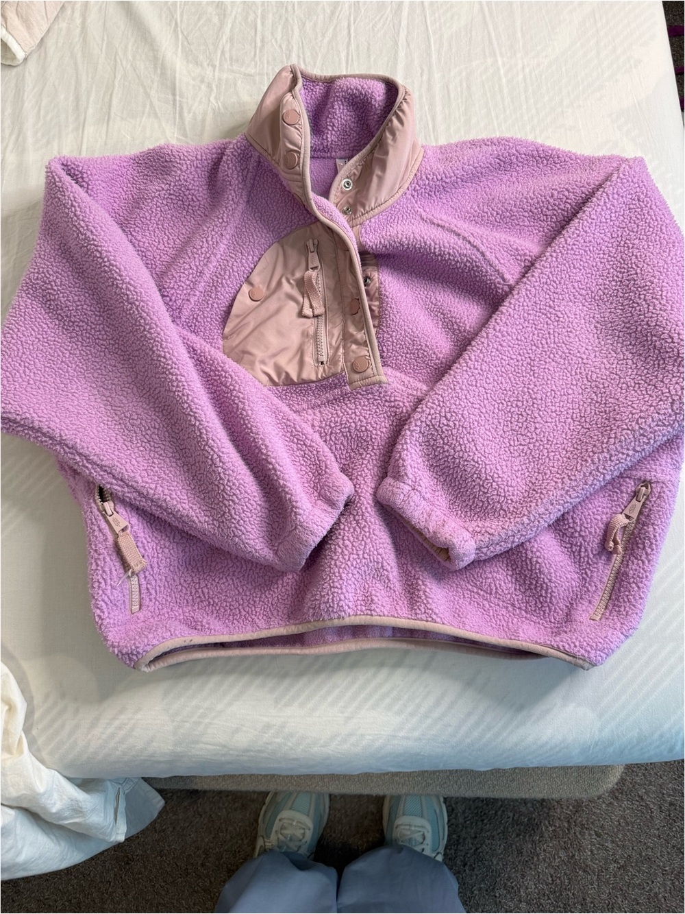 Women’s Lavender Sherpa Jacket with Contrast Pouch - Picture 2 of 4